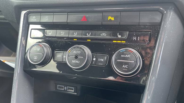 Volkswagen T-Roc 1.6 TDI R-Line 5dr Diesel Hatchback